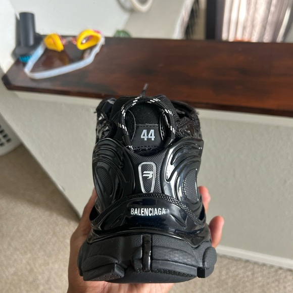 used but comes with box and accessories - Picture 5 of 5